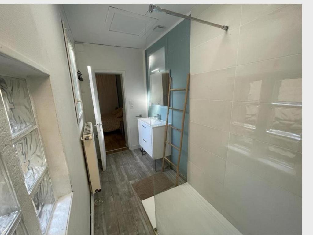 -Le Petit Rochelais- Centre Ville, Stationnement, Netflix - Ideal Couples, Familles, Business نيورْ المظهر الخارجي الصورة