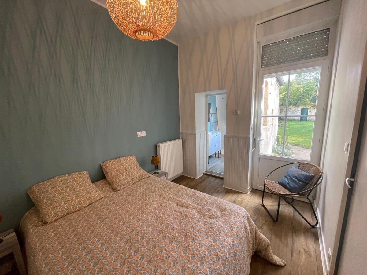 -Le Petit Rochelais- Centre Ville, Stationnement, Netflix - Ideal Couples, Familles, Business نيورْ المظهر الخارجي الصورة